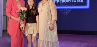 Джинна Лебедева посетила отчётное мероприятие центра творчества “База”